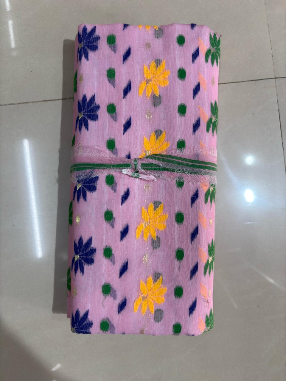 pakha-jamdani-light-pink-manisha-saree-centre