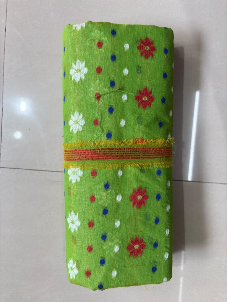 Buti Dhakai Bottle Green