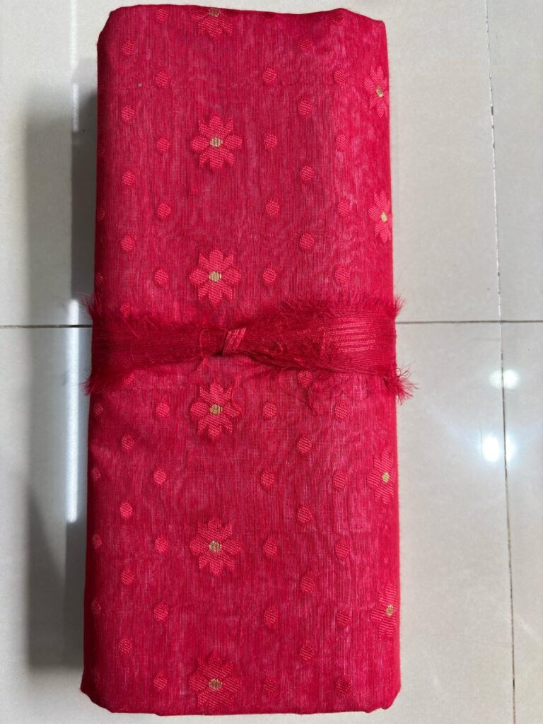 Buti Dhakai Self Red